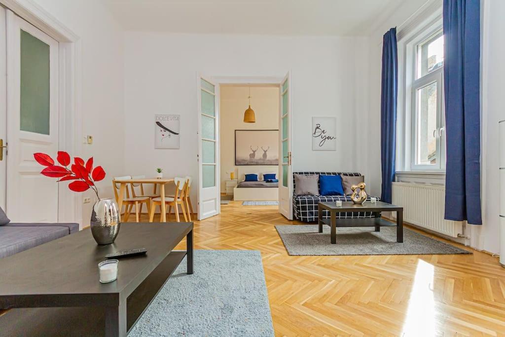 Gusto Della By Nw Apartamento